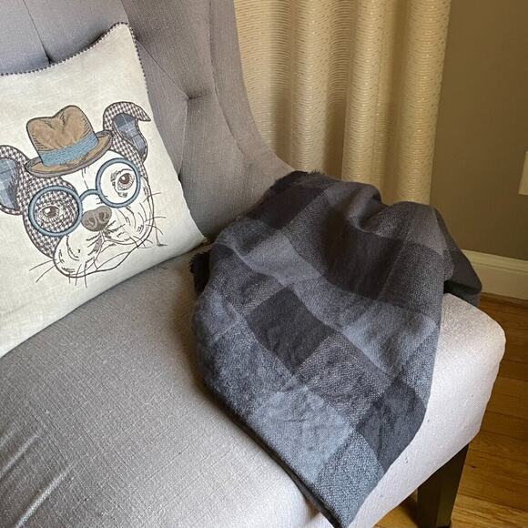 H&M Cozy Buffalo Check Black & Gray Blanket / Throw / Scarf / Wrap Fringe - Picture 4 of 6